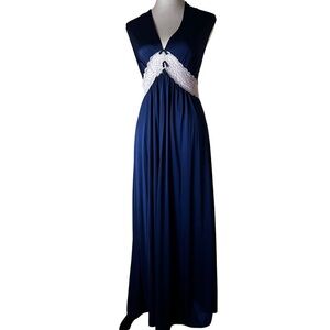 Vintage 1970s Shadowline Navy Blue Nylon Lace Maxi Nightgown Sleepwear Medium